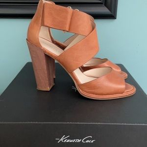 Kenneth Cole Sora Sandal Medium Brown Leather Sz 8